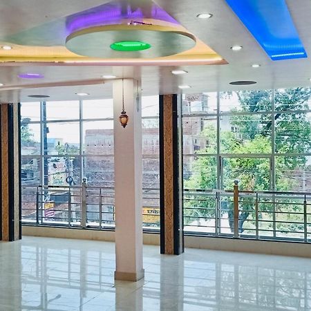 Smart Stays - Mmmut College - Gkp Airport Gorakhpur Ngoại thất bức ảnh