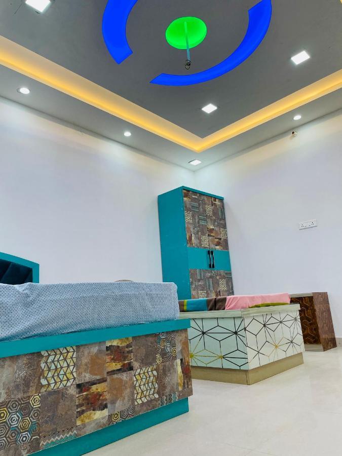 Smart Stays - Mmmut College - Gkp Airport Gorakhpur Ngoại thất bức ảnh