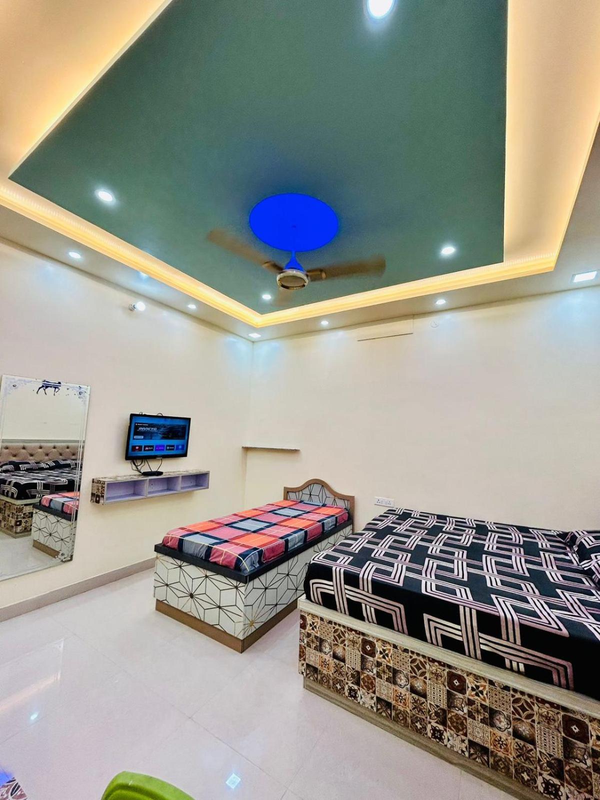 Smart Stays - Mmmut College - Gkp Airport Gorakhpur Ngoại thất bức ảnh