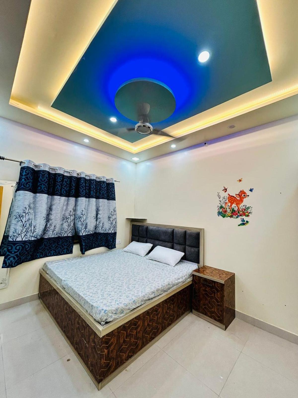 Smart Stays - Mmmut College - Gkp Airport Gorakhpur Ngoại thất bức ảnh